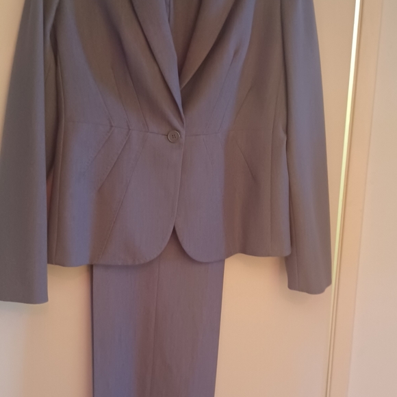 Calvin Klein suit. - Picture 3 of 5